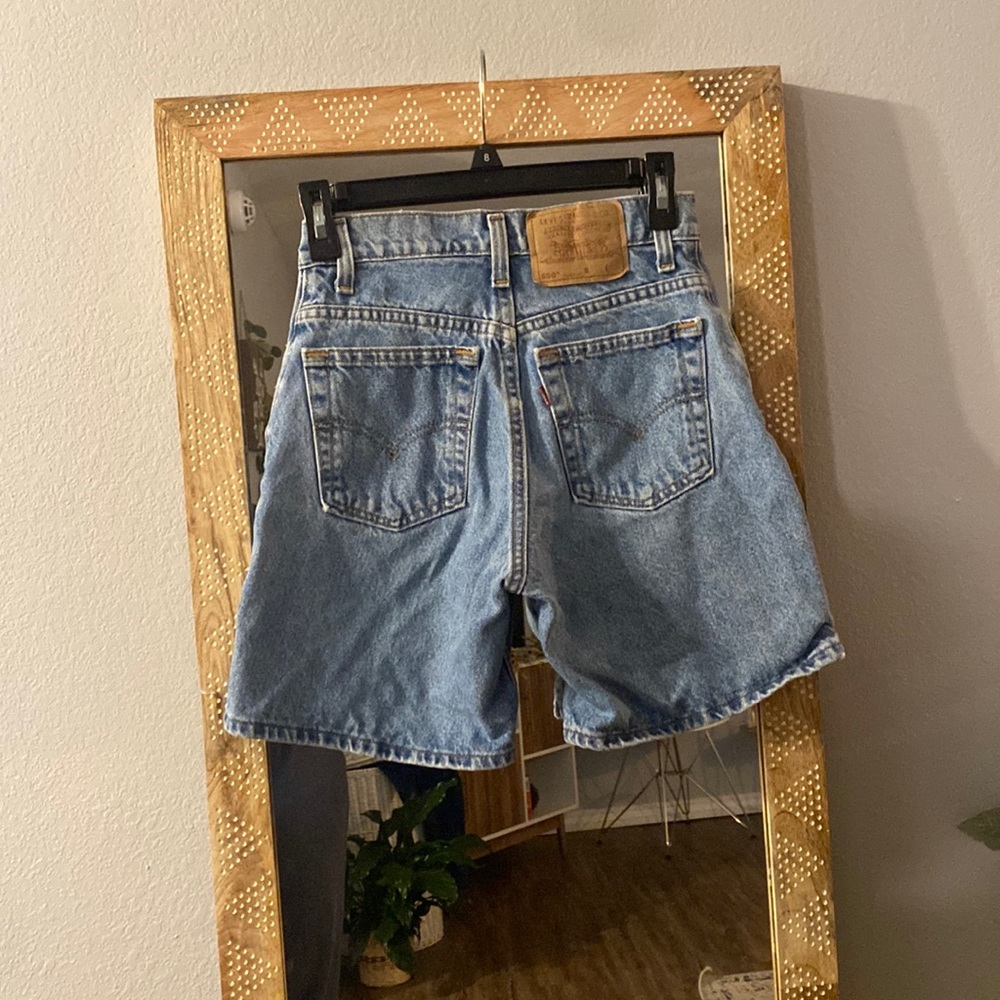 Vintage Levi mom jeans
